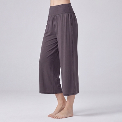 �y�\��z�n�C���C�Y�G���X�e�B�b�N�t���A�p���c�^�_�[�N�O���[