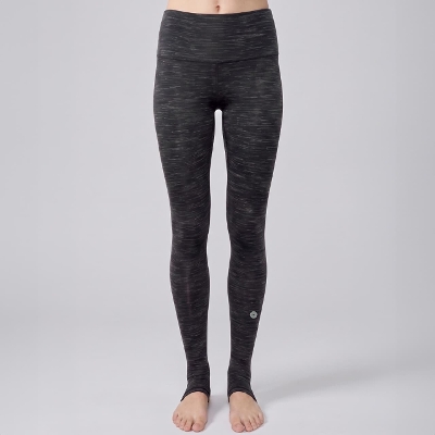 �V�����e�B�X�^�[���b�v���M���X�^�z���C�g�u���b�N�X�g���C�v